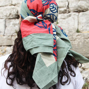 Palenque Square Coral scarf